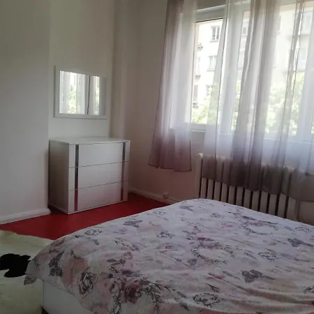 Appartement Center Spacious With Free Parking