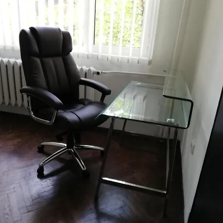 Center Spacious With Free Parking София